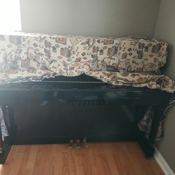 Piano cover - Picture 4 of 5